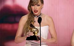 Grammy Awards aux États-Unis: avec son 4e sacre, Taylor Swift entre dans l'histoire de la cérémonie
