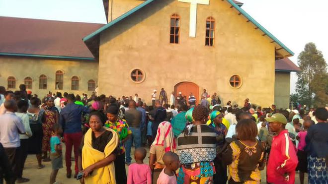 RDC : explosion d’une bombe artisanale dans une église catholique juste avant une importante cérémonie de confirmation
