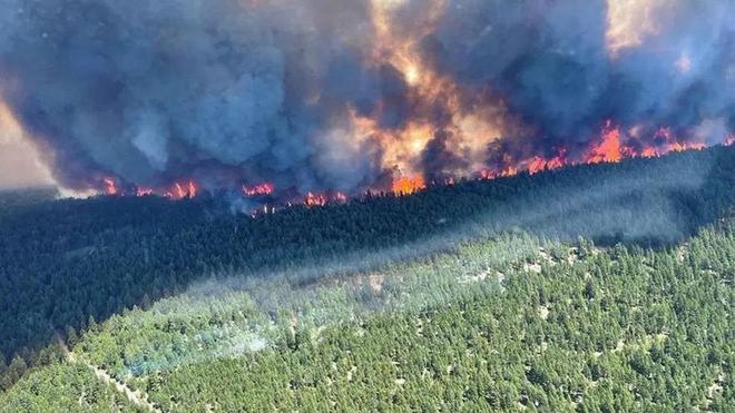 Amérique du nord : les incendies de chaleur se multiplient, un village réduit en cendres au Canada