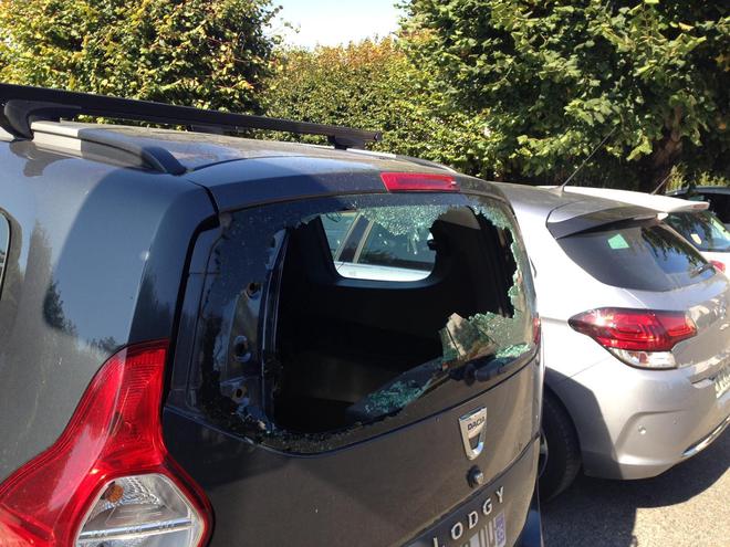 Cherbourg : des voitures vandalisées et cambriolées