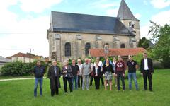 Environnement : en Haute-Marne, l’église d’Ormoy-sur-Aube devient une référence en tuiles solaires avec Edilians