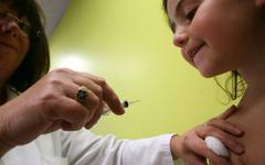 Covid-19 : pourquoi plus de 5000 enfants de moins de 12 ans ont-ils été vaccinés en France ?
