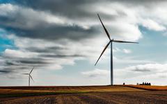 Éoliennes : l'armée et le Sénat vent debout contre de nouvelles implantations