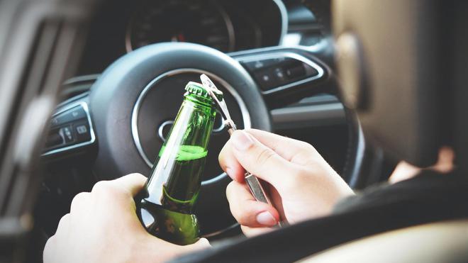 Trop ivre au volant, elle est incapable de souffler lors d’un contrôle routier, à Évreux