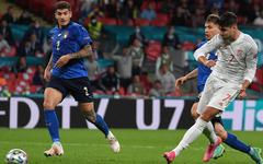 Italie-Espagne: l'égalisation de Morata sur une superbe action