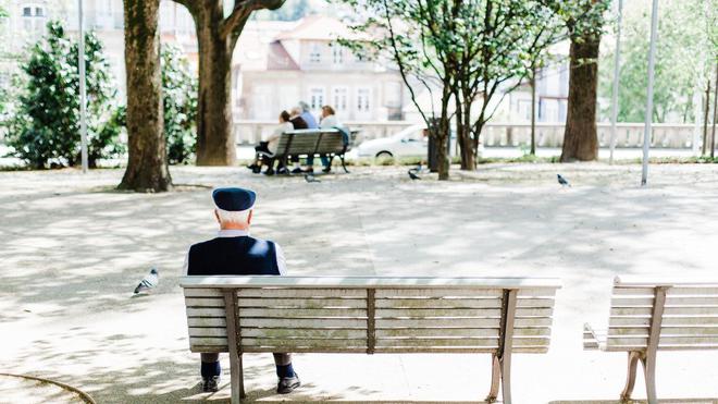 Retraites : plus de 7 Français sur 10 opposés à une hausse de l'âge de départ, selon un sondage