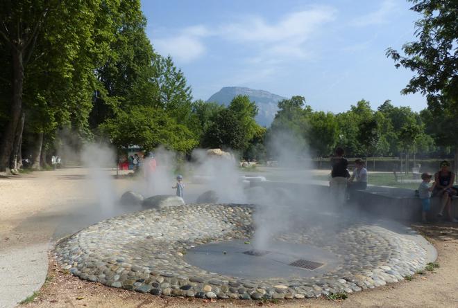 Face aux hausses de température, la Ville de Grenoble mise sur un plan fraîcheur en milieu urbain