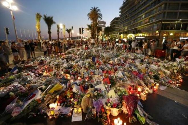Nice commémore l’attentat de la promenade des Anglais, cinq ans après