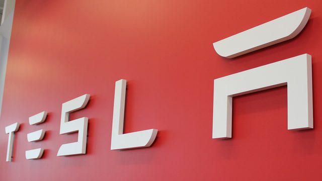 Tesla dépose un brevet d’extraction du lithium