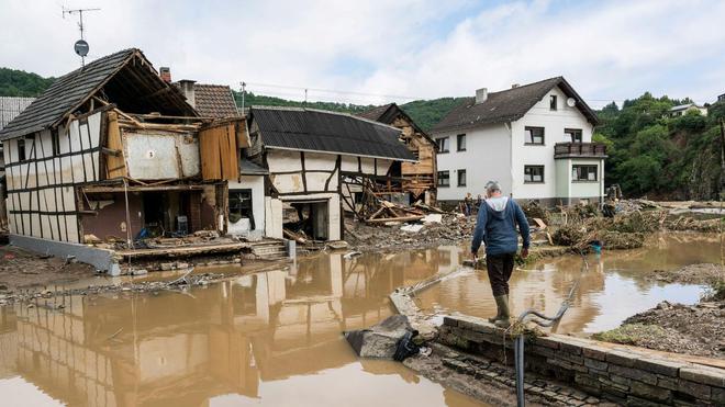EN DIRECT - Inondations : le bilan atteint les 191 morts en Europe