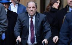 États-Unis: Harvey Weinstein plaide non coupable des accusations d’agressions sexuelles et viols