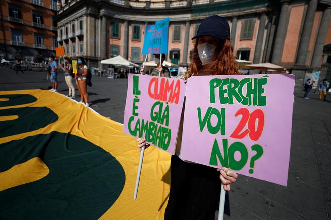 A Naples, des militants écologistes manifestent contre une réunion ministérielle du G20 (VIDEO)