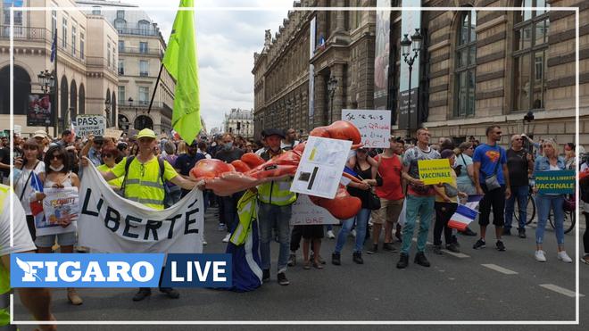 «Liberté, liberté», scandent plusieurs milliers de manifestants réunis à Paris contre le passe sanitaire