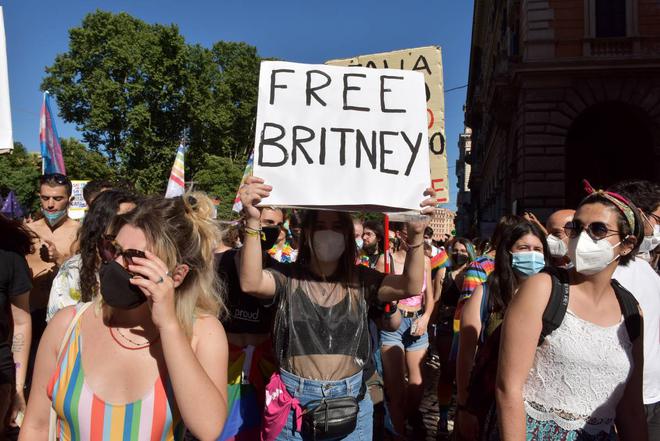 Combien le père de Britney Spears a-t-il gagné en contrôlant la vie de sa fille ?
