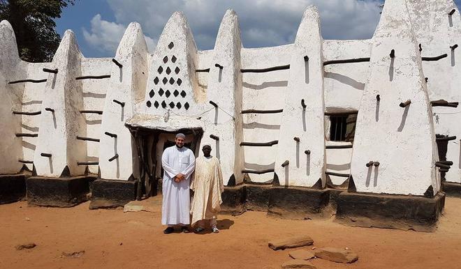 Ghana : un voyage enchanteur à la découverte d’une mosquée vieille de 700 ans