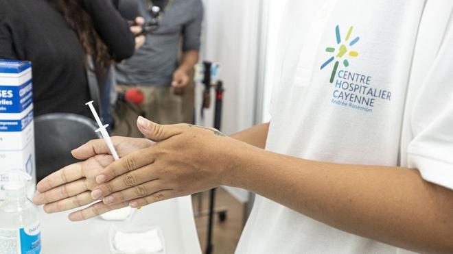Covid-19 : Martinique, Guyane... pourquoi l’outre-mer est trois fois moins vacciné que la métropole