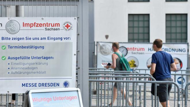 Covid-19 : certains Allemands auront droit à une troisième dose de vaccin dès septembre