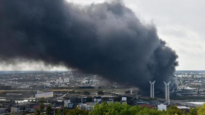 Incendie de Lubrizol à Rouen : un nouveau rapport sème le trouble