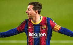 Pendant ce temps, Messi a pris l’avion… vers Ibiza