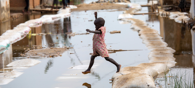 La crise climatique est une crise des droits de l’enfant : « Aucun ou presque ne sera épargné » selon l’UNICEF
