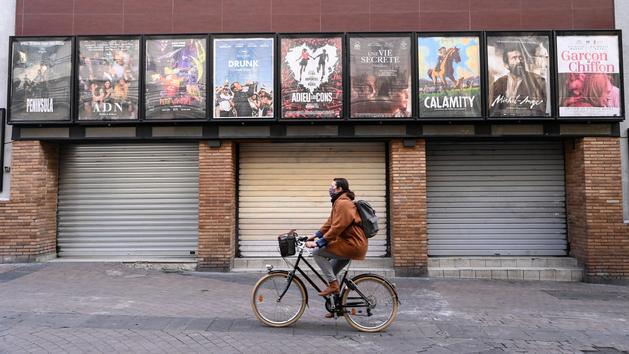 Le gouvernement étudie la réouverture des théâtres et cinémas en décembre