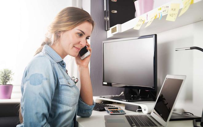 Le télétravail en demi-groupes serait la meilleure stratégie contre la Covid-19