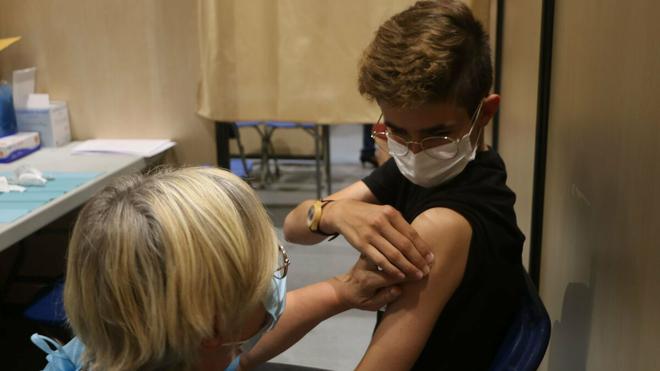 «Moi, j’avais peur du vaccin» : dans l’Oise, ces lycéens se font «piquer» le jour de la rentrée