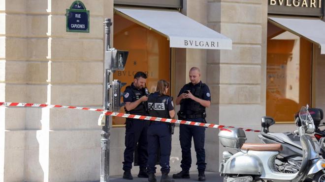 Paris : braquage dans une bijouterie place Vendôme, deux individus interpellés