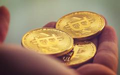 Bitcoin : le cours chute sous les 40 000 € après être devenu la devise officielle du Salvador