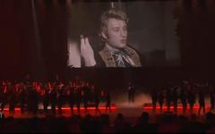 Les internautes fustigent le concert hommage à Johnny Hallyday sur France 2 hier soir : Problèmes de son, interprétations hasardeuses, enchaînement raté, absence de David et Laura... Regardez