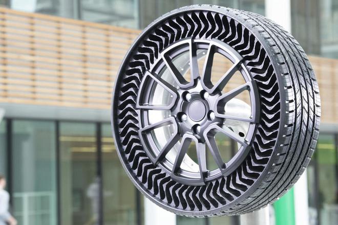 Michelin lance son pneu sans air pour les véhicules de tourisme
