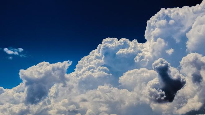 Rendre les nuages « plus brillants » pour refroidir la planète : le projet fou de géo-ingénierie d’une équipe américaine