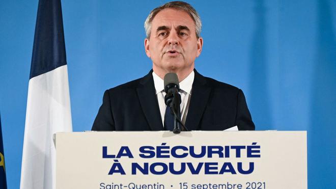 Présidentielle 2022 : Xavier Bertrand tacle les «postures martiales» d’Emmanuel Macron