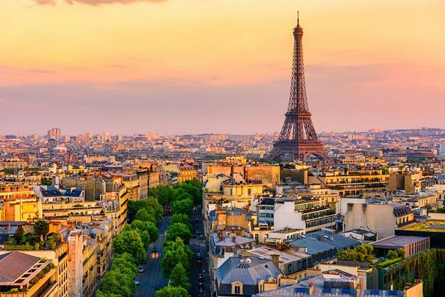 Paris mi-séance : Le Cac 40 en hausse de 1%, Vivendi fait bondir Lagardère de 20%