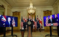 Etats-Unis, Australie et Royaume-Uni scellent un pacte de sécurité dans l'Indo-Pacifique, colère de Pékin et Paris