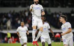 Foot - Espagne - Le Real Madrid de Karim Benzema déroule face à Majorque et reprend la tête de la Liga