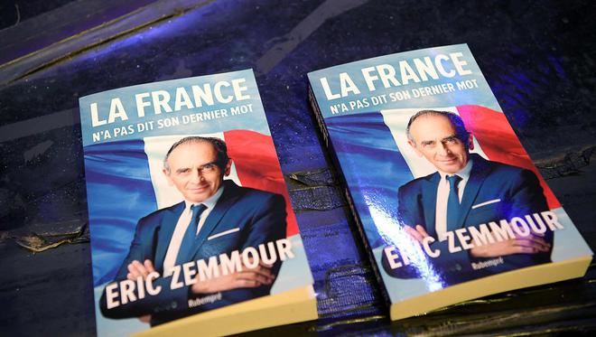Présidentielle 2022 : "Jean-Luc Mélenchon veut dégonfler la baudruche Eric Zemmour", selon Manuel Bompard