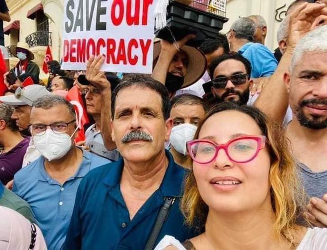 Tunisie : Un week-end mouvementé, appel « à faire tomber le coup d’Etat », la constitution « déchiré et brûlé » a scandalisé