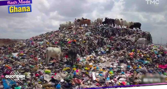 Ecologie. Les vêtements à recycler finissent par millions sur les plages Ghanéennes