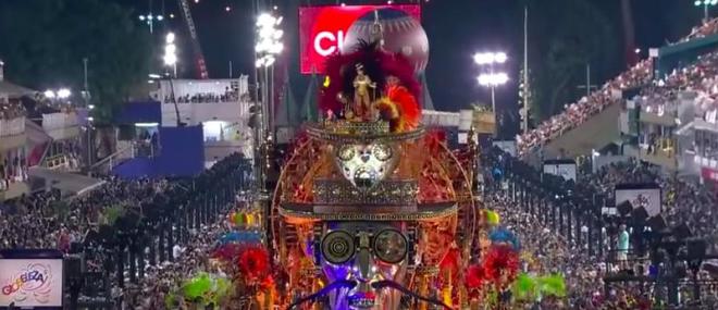 Le maire de Rio promet de tout faire pour une édition 2022 du carnaval sans distanciation sociale, après une édition 2021 annulée pour cause de pandémie