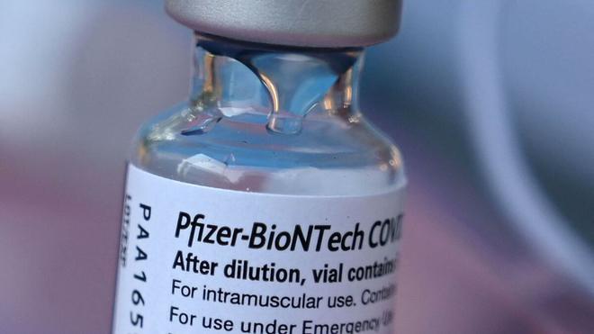 Covid-19 : le vaccin Pfizer efficace contre les formes graves pendant six mois