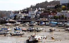 Pêche et Brexit : Paris menace de «réduire les livraisons» d’électricité sur l’île de Jersey