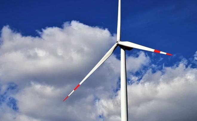 Éoliennes : le maire de Mondon dénonce un manque de concertation…