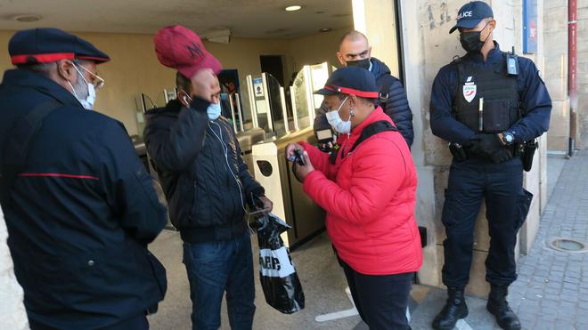 Fraude : 125 agents mobilisés et 400 amendes dressées en deux heures dans les gares de Saint-Denis