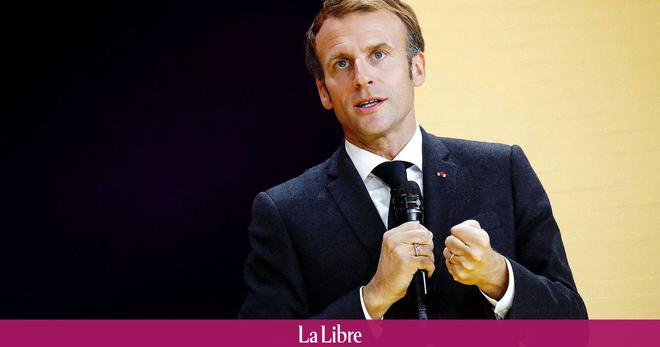 Emmanuel Macron, le "maillot jaune" de la présidentielle française, pas encore candidat mais déjà en campagne