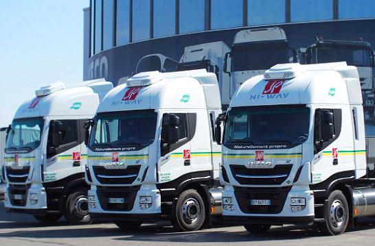 Un 600e camion Iveco au bioGNV pour Jacky Perrenot et Carrefour