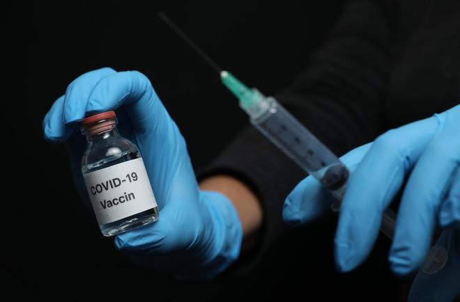 Covid-19 : comment Paris se prépare à vacciner massivement
