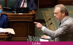 Les discussions sur le budget fédéral se poursuivent à la Chambre, la N-VA critique sa "fiabilité"