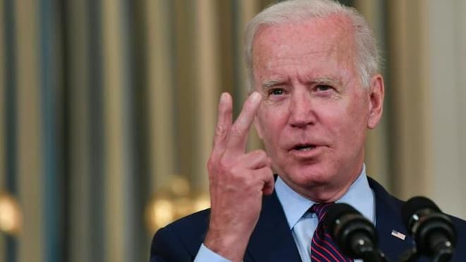 Pénuries. Joe Biden décrète la mobilisation logistique générale pour sauver les Fêtes