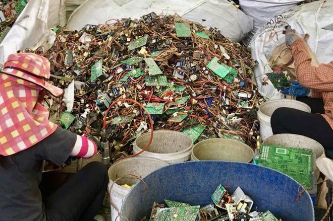 Les déchets électroniques sont plus lourds que la grande muraille de Chine